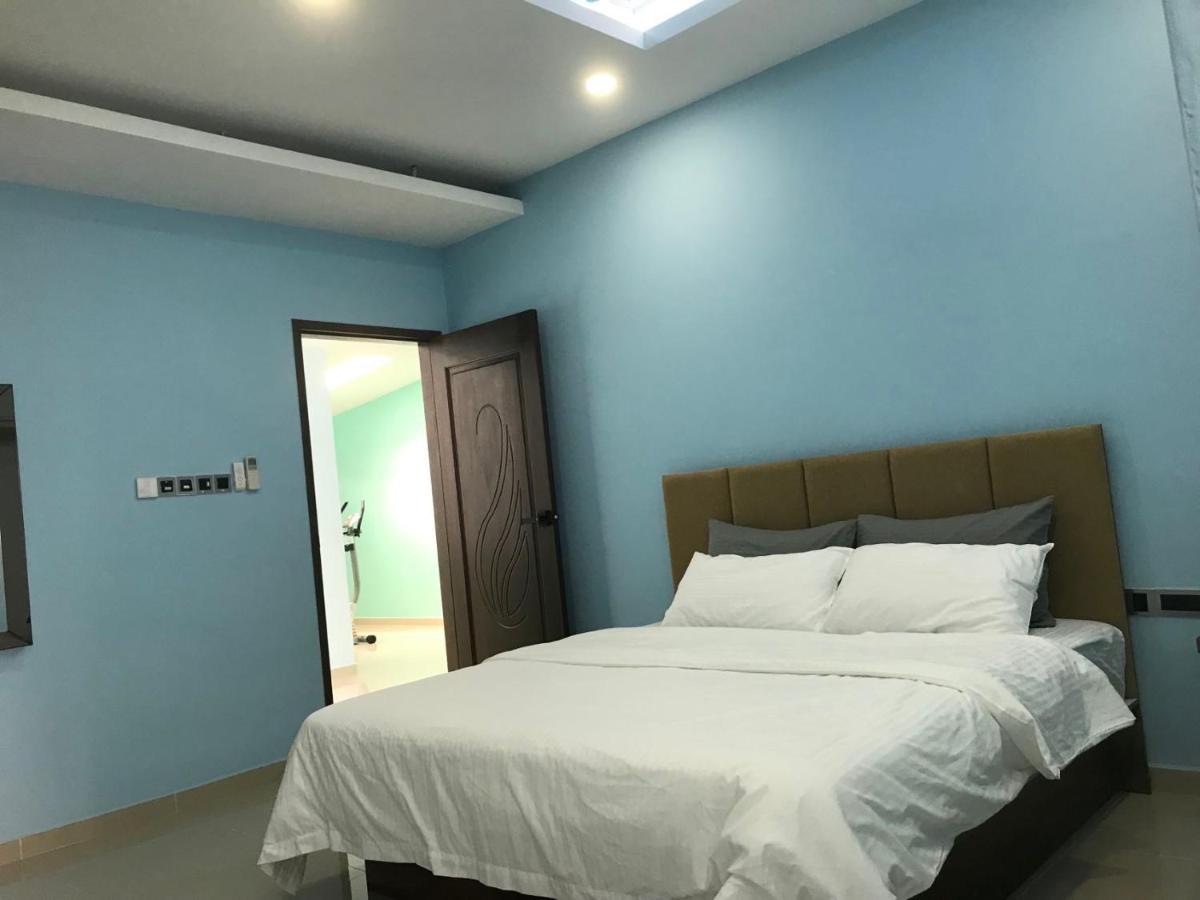 Homestay Stardow~星窗名宿~ Johor Bahru Eksteriør bilde
