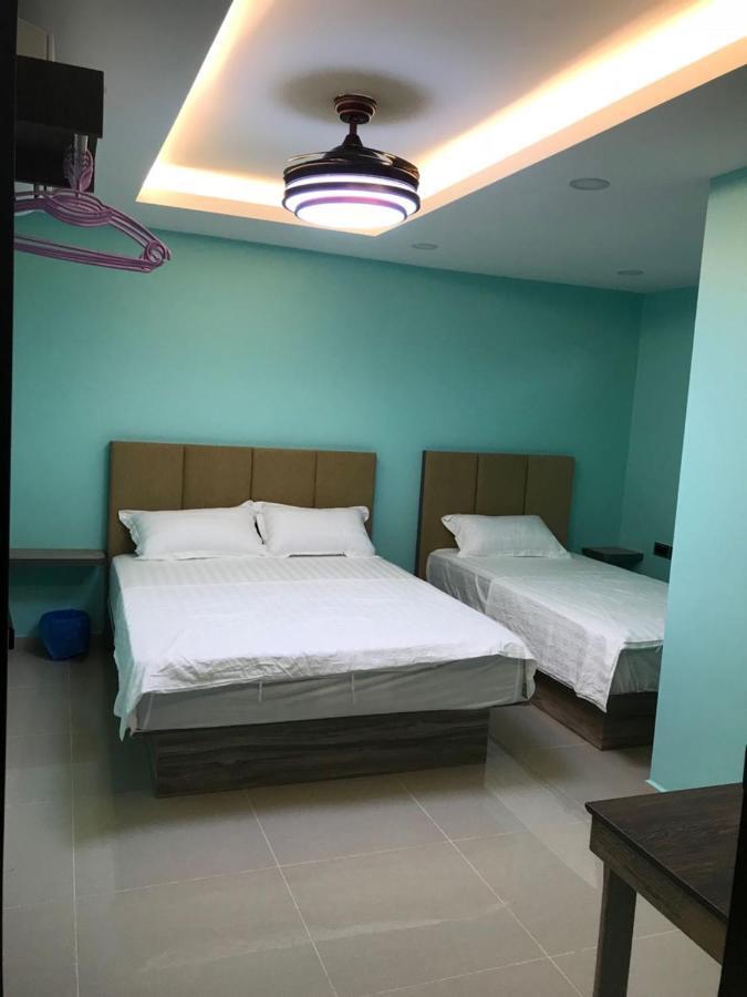 Homestay Stardow~星窗名宿~ Johor Bahru Eksteriør bilde